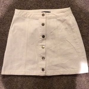 NEVER WORN white skirt